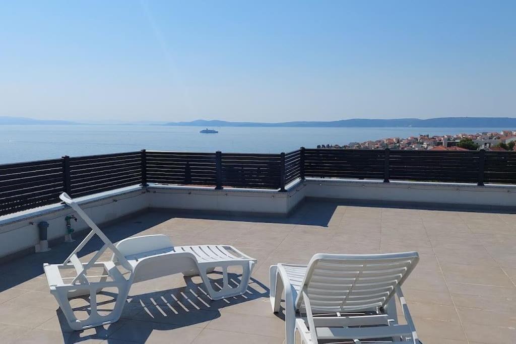 Apartment Vista Oasis With Pool And Terrace Trogir Extérieur photo